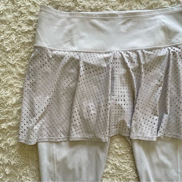 Athleta a Game 2 in 1 Crop Skirt Tennis Golf Size XL EUC - Picture 3 of 8